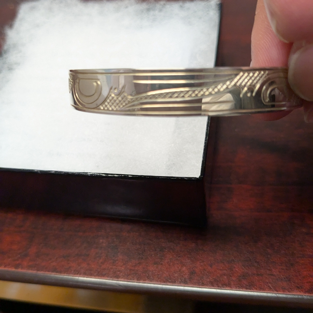 Elegant Silver Bracelet